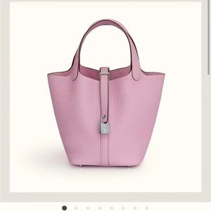 Brand new Picotin 18